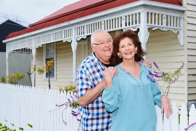 Ian Smith and Anne Charleston - Neighbours