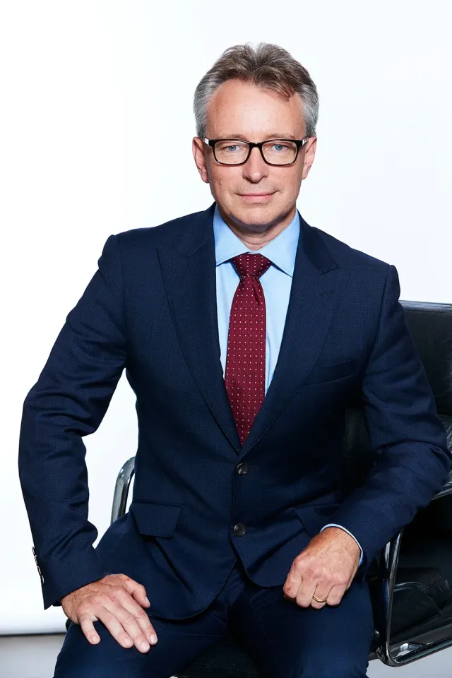 Stephen McKenzie-17.jpg